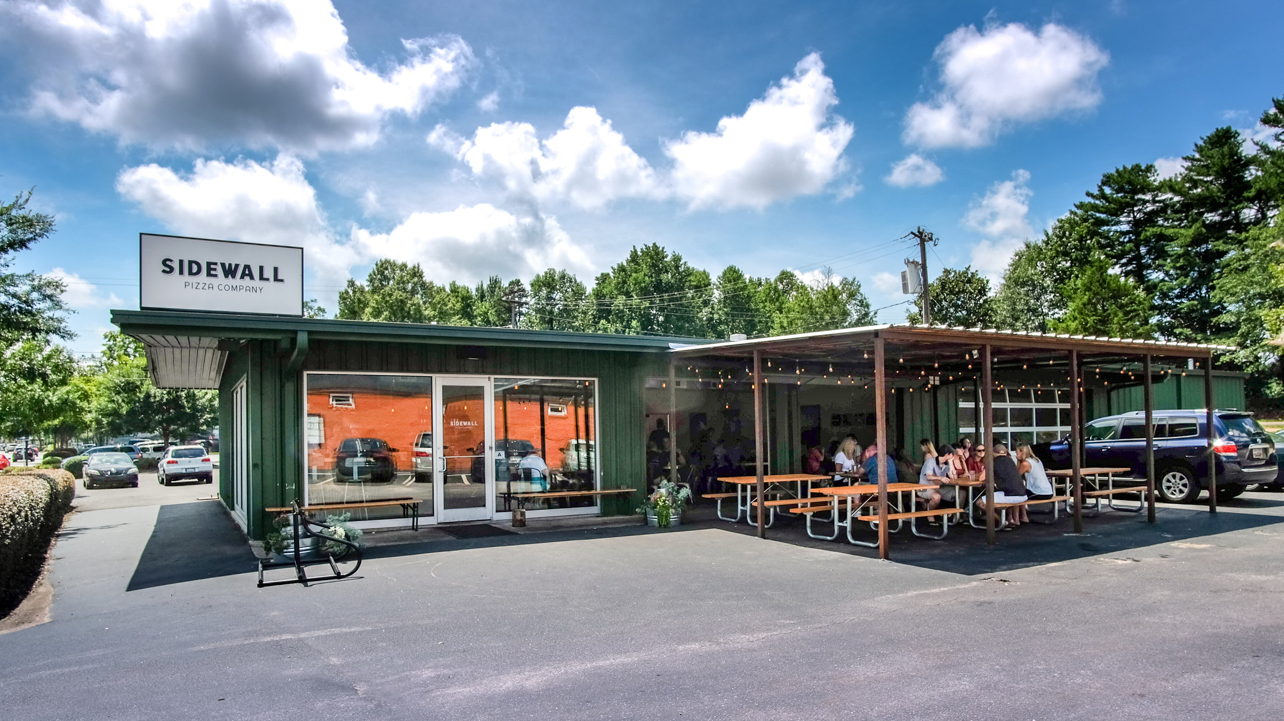   The original Sidewall Pizza  